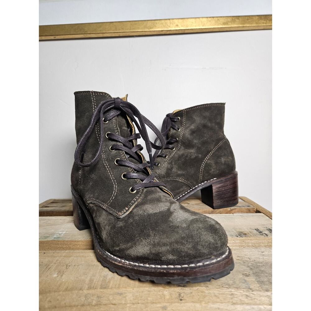 FRYE Sabrina 6G Lace Up Boots Suede Lug Sole Womens 8.5 Olive Brown Made in USA - Picture 3 of 11